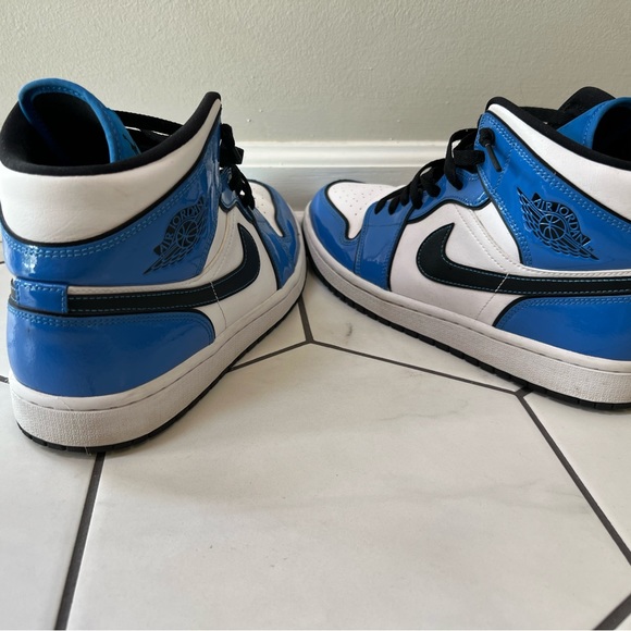 Air Jordans - Picture 5 of 5